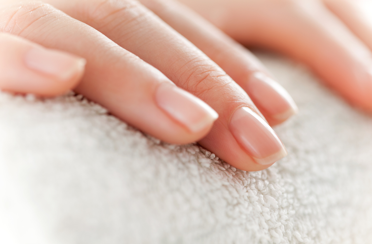what-do-healthy-nails-look-like